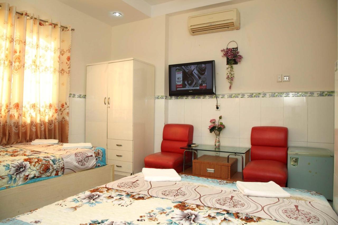 Expats Homestay Minh Quang โฮจิมินห์ซิตี้ ภายนอก รูปภาพ