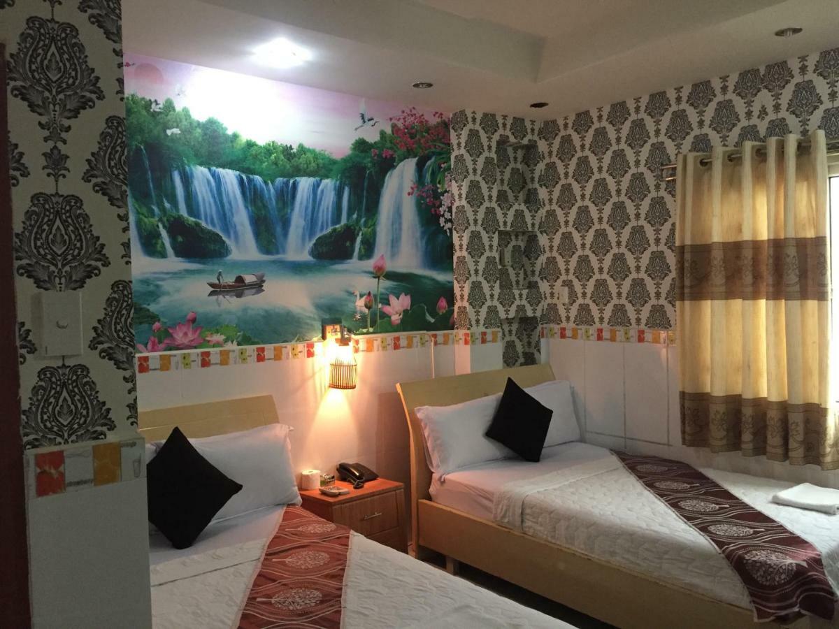 Expats Homestay Minh Quang โฮจิมินห์ซิตี้ ภายนอก รูปภาพ