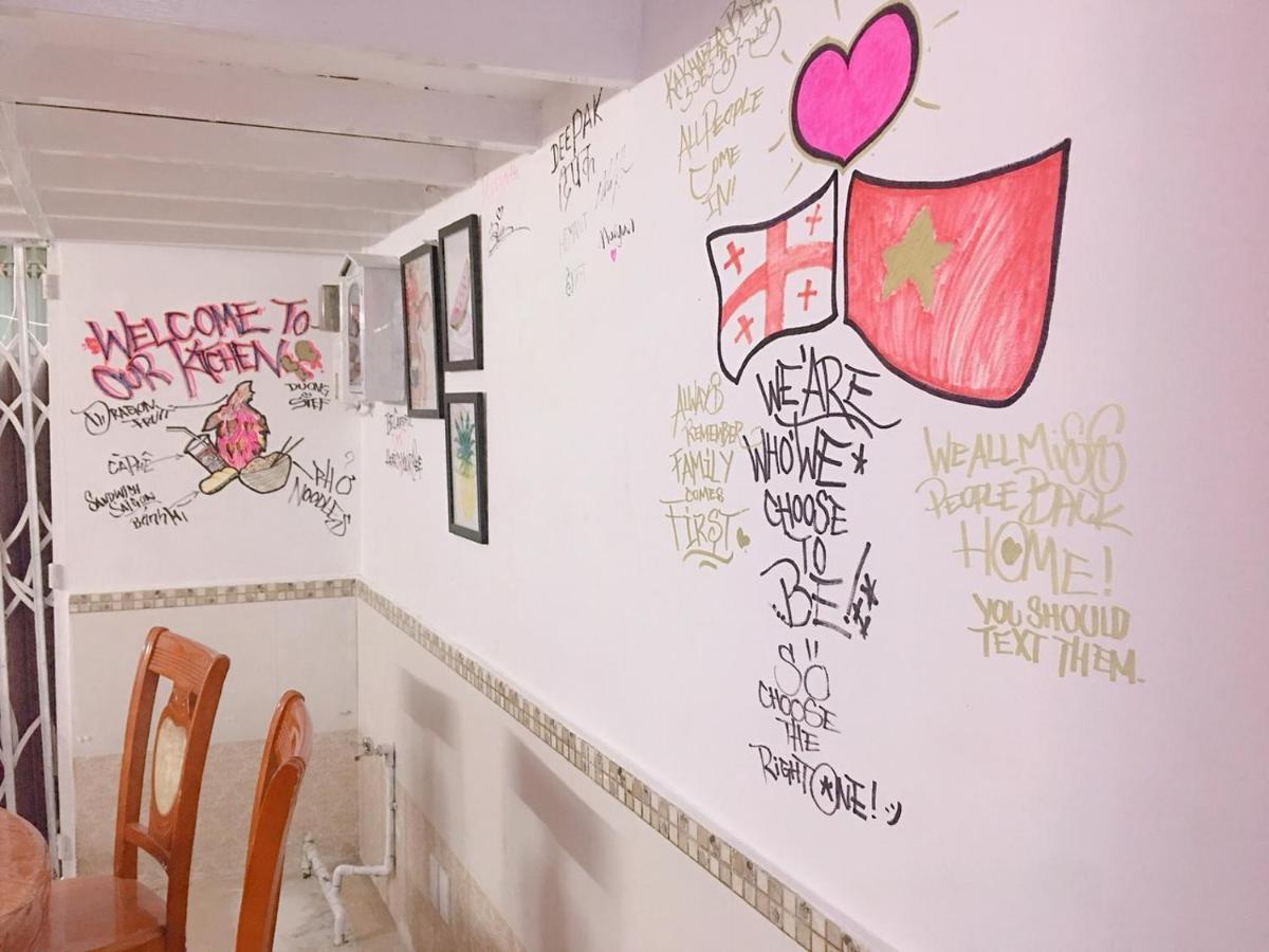 Expats Homestay Minh Quang โฮจิมินห์ซิตี้ ภายนอก รูปภาพ